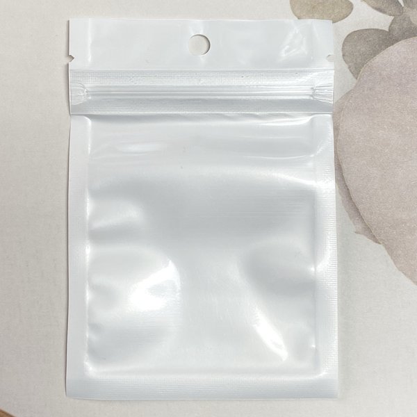 【50枚】プラスチック袋 チャック付ポリ袋 7×10cm ホワイト/クリア