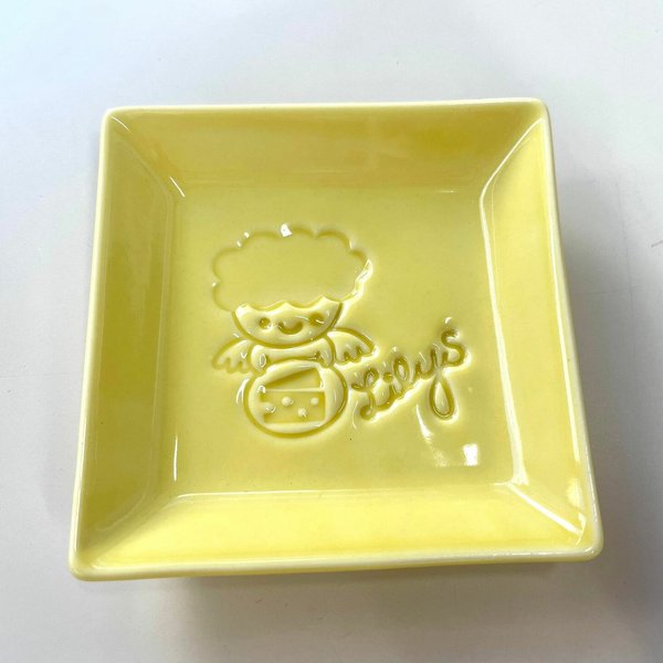 チーズ天使のオリーブオイル小皿　（黄色）