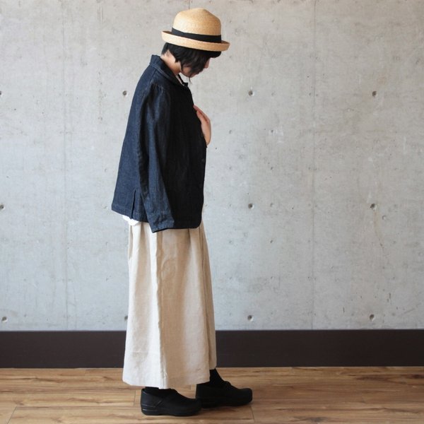 maxi-length pants ／ beige ▷