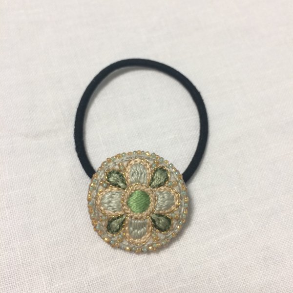 刺繍ジュエリーのヘアゴム【特別価格】 