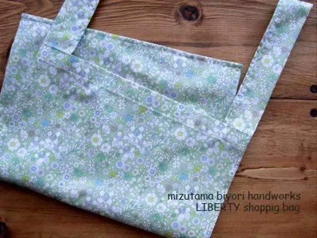LIBERTY shopping bag　(June's Ｍeadow　グリーン)
