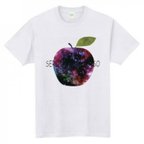 作品宇宙柄りんごブランドTシャツ