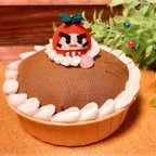 作品【つまみ細工/ちりめん細工/ピンクッション(針刺し)】だるまさん イチゴのカップケーキ🍓