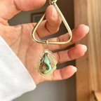 作品【brass】 key ring ꕥ flower ribbon turquoise ✴︎