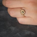 作品freckle.【nogikuhime野菊姫×真鍮】ピアス  華奢  小花ピアス 花ピアス　野菊ピアス