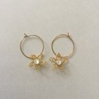 作品キラキラお花のピアス♡