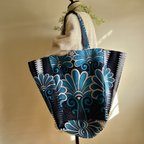 作品＜Sweet African＞アフリカ生地のデカBAG【Light blue flower】