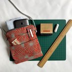 作品移動ポケット　Teacher's pouch (オレンジの花）