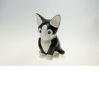 作品Miniature Cat 　みつめる子猫　猫の置物