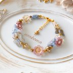 作品noakoma＊ antique flower - colorful ブレスレット ＊ キッズ ティーンズ プレゼント アクセサリー 贈り物 ピンク ブルー 花 アンティーク 風 デザイン 誕生日