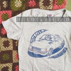 作品【キッズサイズ！親子でペアルックも】猫と旧車のTシャツ