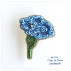 作品Carnation カーネーション　〜Coup de Coeur〜ビーズ刺繍ブローチ