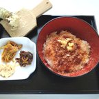 作品食欲のないときは「わさび丼」や「わさび茶漬け」はいかがでしょう♪