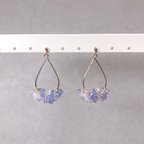 作品雪のひとふさピアス