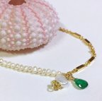 作品Green Onyx Tiny Peals bracelet