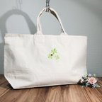 作品刺繍入りヘヴィー　キャンパス　ジップトートバッグ　25L