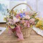 作品【母の日】ミモザのバスケットアレンジ　芍薬と薔薇を添えて