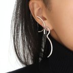 作品PARAGRENADE C Line SILVER EARRING | コンテンポラリージュエリー, ラインピアス