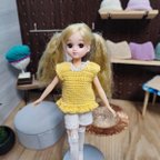 作品【⭐︎簡易ラッピング無料⭐︎】リカちゃんのお洋服屋さん〜シンプルだけど可愛い、ほんわり卵焼きカラーのトップス〜