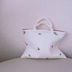 作品イブル　ヌビバッグ　シンプルトートバッグ　フラワー刺繍