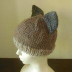 作品純毛糸で編んだミルクココア色の猫帽子A