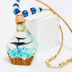 作品whale necklace  【ザトウクジラ】　ウッドレジン