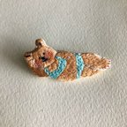 作品［9月中旬まで🌊］ビキニ×茶くまの刺繍ブローチ