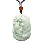 作品一点物緑入り天然石ひすいジェダイト鯉蓮の花彫刻本翡翠紐ネックレス105-059RZa
