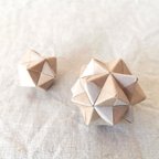 作品Modular origami * ユニット折り紙・大小 2個セット・クラフト紙 × 白・夏 シンプル ナチュラル ホワイト 七夕 飾り