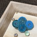 作品ビーズ刺繍ブローチ  雲 ターコイズ