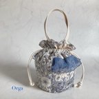 作品Orga bag 〜2way  インド刺繍リボンの丸底巾着バッグ　持ち手付き　くすみブルー