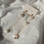 作品【淡水パール】asymmetry - gold color - (pierce or earring)