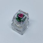 作品【アルチザンキーキャップ】薔薇の花【ハンドメイド】