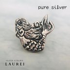 作品【マーメイド】人魚 シルバー ピンバッチ  ✴︎pure silver✴︎