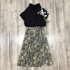 作品YUWA ブラウン シックで 素敵な お花 ギャザースカート