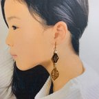 作品リーフが揺れるピアス　イヤリング