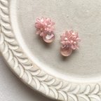 作品【小さめ】ピンクピンクなお花のイヤーアクセサリー
