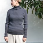 作品【榊染め】Organic Cotton無縫製バイカラーリブタートルセーター