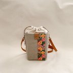 作品NEW＊ 欲張りなスマホポシェット　麻帆布&インド刺繍　ペットボトル・長財布OK！（巾着ポシェット・巾着ショルダー）