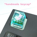 作品自作キーキャップ　桜色の金魚　キートップ　金魚鉢　keycap 夏　クリアカラー ピンク色