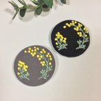 作品ミモザの花刺繍 (グレー.ブラック)ブローチ／ヘアゴム