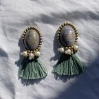 作品【選べる金具】Marble bijou embroidery earrings 