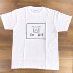 作品新作❣️Tシャツ男女兼用 Sサイズです（裏は無地）。★Sサイズは現在売り切れの為、ご注文頂いてから発注する為、10日ほどお時間頂きますがご了承ください。写真最後のサイズ表をよくご確認くださいませ。