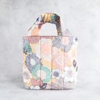 作品春のお出かけに♪quilting totebag（ビタミンカラーのお花たち）