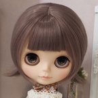 作品ブライス ウィッグ  ふんわりネオソバージュβ ココア 10インチ/ドール Blythe