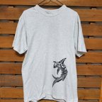 作品《ﾄﾗｲﾊﾞﾙ》Tシャツ　(グレー)