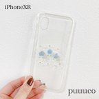 作品【iPhoneXR専用】シンプルフラワーソフトクリアアイフォンケース(ミルキーブルー)