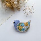 作品▷爽やかな花鳥  ～手刺繍ブローチ～