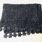 作品優しい手触り　ショール(朔乃花  黒)                    Gentle touch shawl (new moon flowers   black)