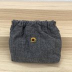 作品手刺繍ひまわりのバネポーチ🌻